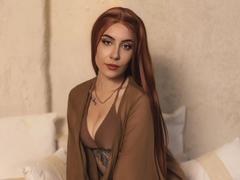 AlesziaRose from xLoveCam