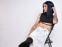 AlexJhonsons - shemale with black hair and  small tits webcam at LiveJasmin