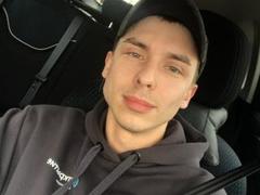 AlexVoX - male webcam at xLoveCam