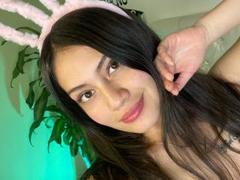 AlexaCoeur - female with brown hair and  small tits webcam at xLoveCam