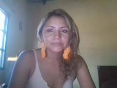 AlexaHotye from xLoveCam