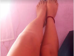 AlexaHotye - female webcam at xLoveCam