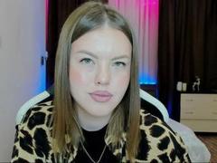 AlexaMiller-hot - female with brown hair webcam at xLoveCam