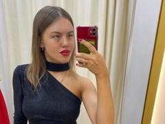 AlexaMiller-hot from xLoveCam