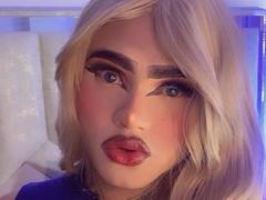 AlexaPresly69 - shemale webcam at xLoveCam