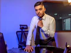 Alexander_Diazz - male webcam at StripChat