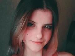 JoOlson from xLoveCam
