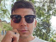 AlexxStar - male webcam at xLoveCam