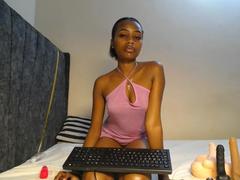 AlexxahHunter from xLoveCam