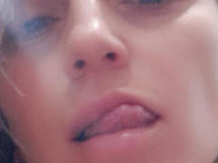 AliaAnita - female with  small tits webcam at xLoveCam