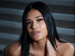 AliaCleark - female with black hair and  small tits webcam at xLoveCam