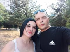 AlicaAndBarry - couple webcam at xLoveCam