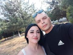 AlicaAndBarry from xLoveCam