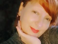 Alice69s - blond female webcam at xLoveCam