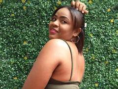 AliceBooty - female with black hair and  small tits webcam at xLoveCam