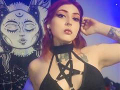 AliceCalloway from xLoveCam