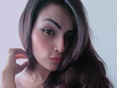 AliceGiorgia - female webcam at xLoveCam