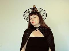 AliceInks - female with brown hair and  big tits webcam at xLoveCam