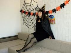 AliceInks - female with brown hair and  big tits webcam at xLoveCam