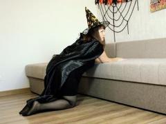 AliceInks - female with brown hair and  big tits webcam at xLoveCam