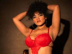 bella56348 - female with black hair and  big tits webcam at ImLive