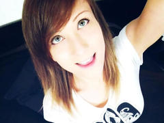 AliceKinkycat-hot from xLoveCam