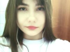 AliceMeoww - female with black hair and  big tits webcam at xLoveCam