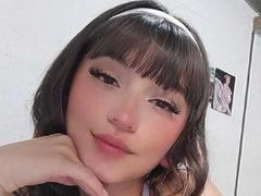 AliceMorely - female with black hair webcam at LiveJasmin
