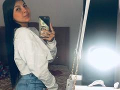 AliceSaadi - female with black hair and  small tits webcam at xLoveCam