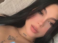 AliceSamanta - female with brown hair and  small tits webcam at xLoveCam