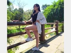 AliceSchmit - female with brown hair and  small tits webcam at xLoveCam