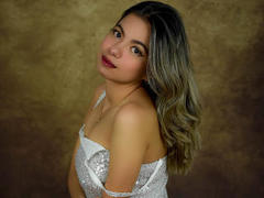 AliceTerranova - blond female with  big tits webcam at LiveJasmin