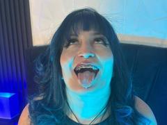 AliceSweetLady - female with black hair webcam at xLoveCam