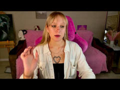 AliceVibes - blond female with  big tits webcam at xLoveCam