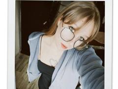 AliceVibes - blond female with  big tits webcam at xLoveCam