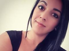 SophieKyle - female with black hair webcam at xLoveCam