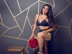 AliciaBecker-hot - female with black hair webcam at xLoveCam
