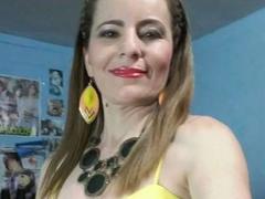 AliciaJoe - blond female with  big tits webcam at xLoveCam