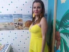 AliciaJoe - blond female with  big tits webcam at xLoveCam