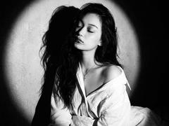 AlidaKarma - female with black hair webcam at xLoveCam