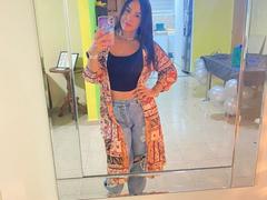 AlinaOwens - female with black hair webcam at xLoveCam