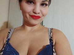 AlinasissyX - female with brown hair and  big tits webcam at xLoveCam