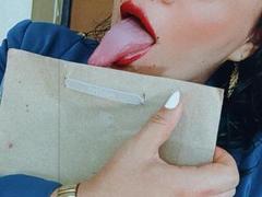 AlisOnFire - blond female webcam at xLoveCam