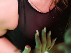 PetiteAlisa - female with brown hair webcam at LiveJasmin