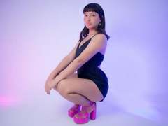 TinaAcosta251 - female with black hair webcam at ImLive