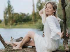 AlisonXCristal - blond female with  small tits webcam at xLoveCam