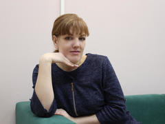 AlissaAmazing - female with brown hair and  small tits webcam at xLoveCam