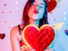 AlissaBrown - female with red hair webcam at xLoveCam