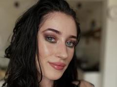 AlissaFlowers - female webcam at xLoveCam