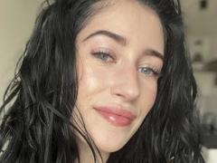 AlissaFlowers - female webcam at xLoveCam